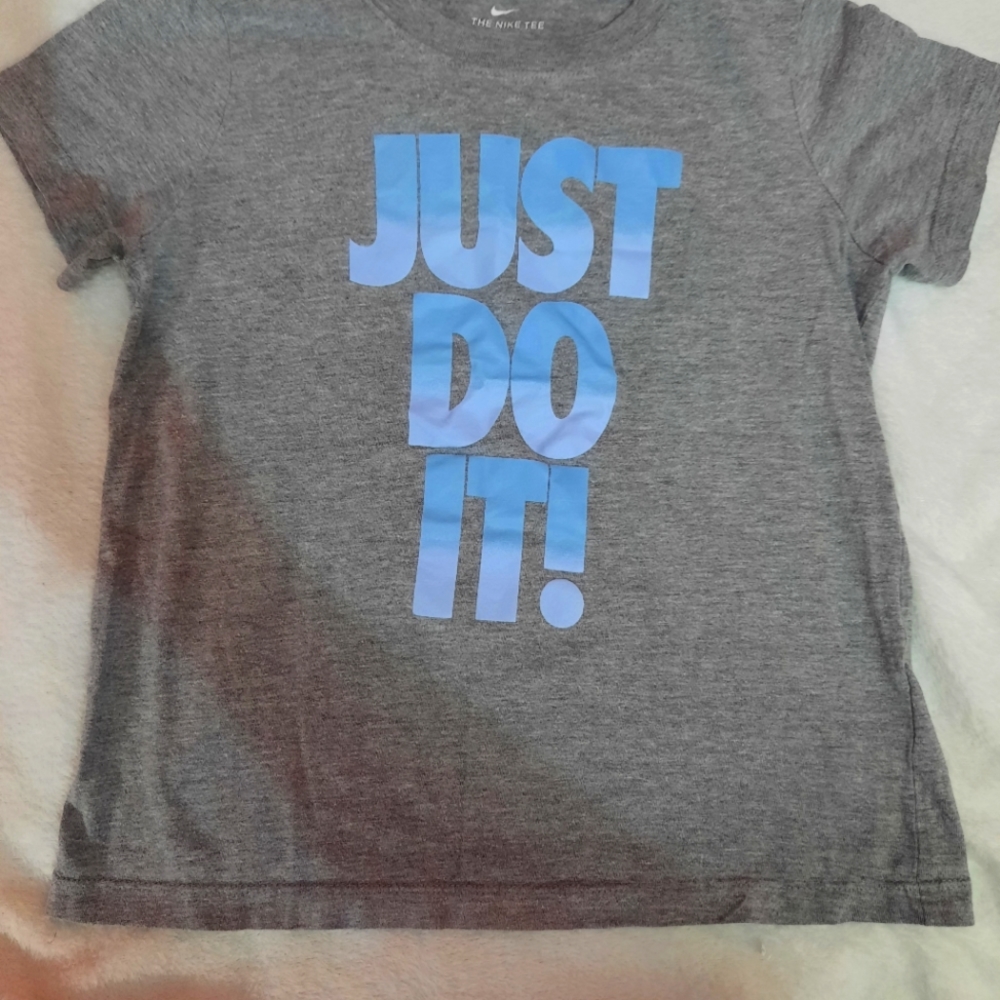 Nike shirt